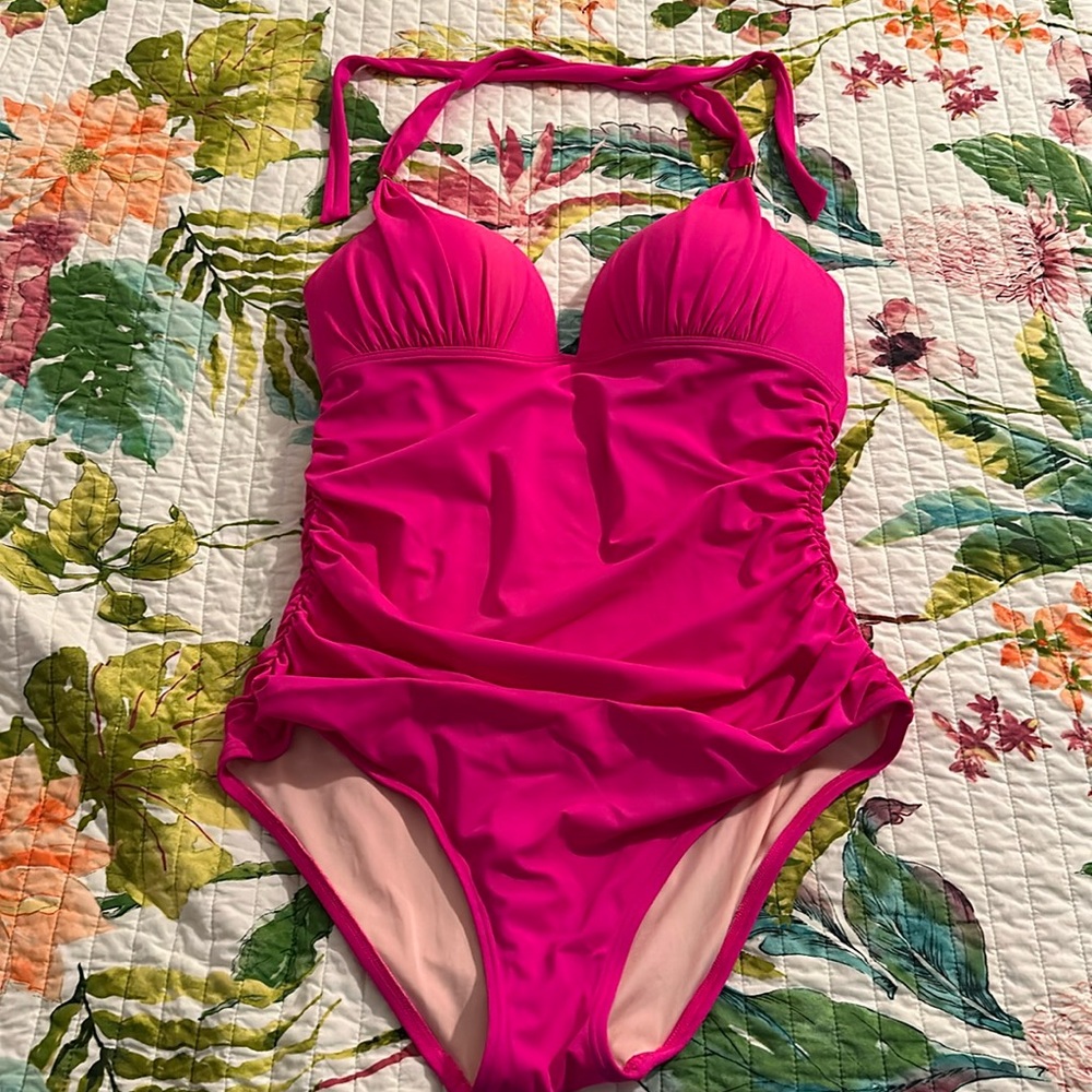 Victoria’s Secret The Forever One Piece